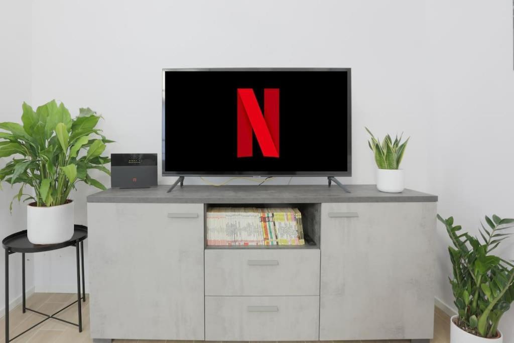 *New Attic*-Lucca Citycenter-Balcony-Netflix Eksteriør billede